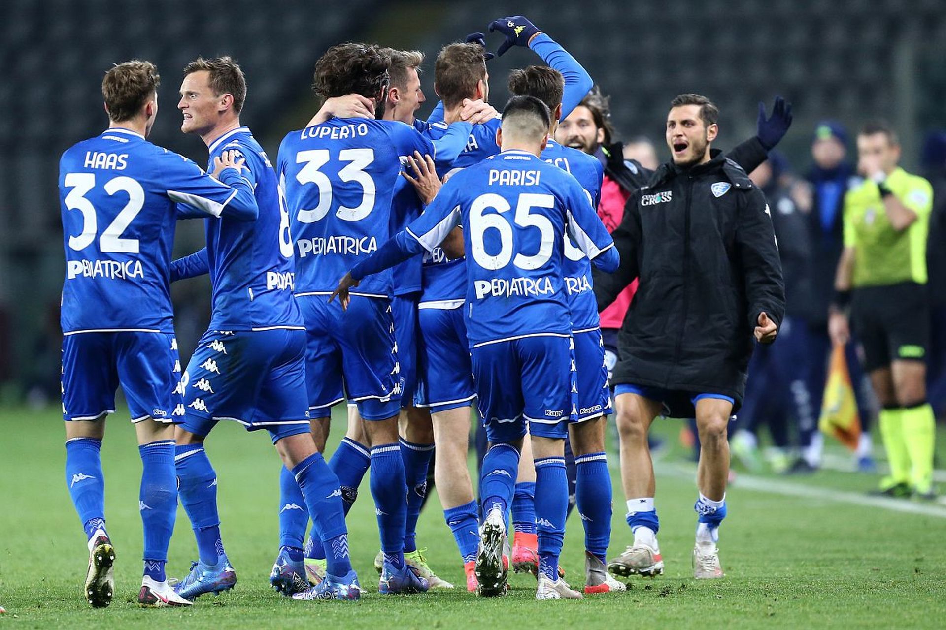 關鍵比賽中 關鍵比賽中